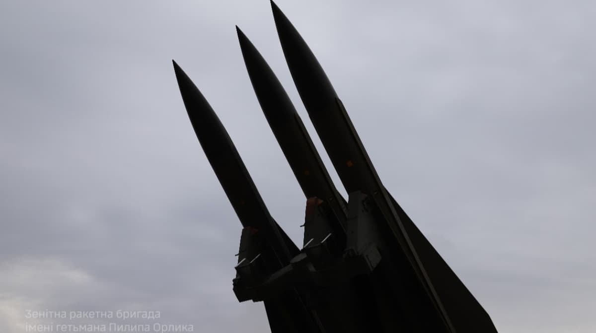 ППО нейтралізувала 15 російських "Іскандерів" і майже 200 дронів, є влучання на 13 локаціях